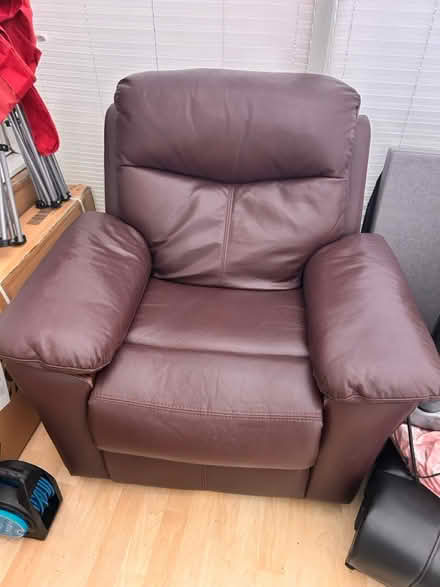 Photo of free Single sofa (Shoeburyness SS3) #1