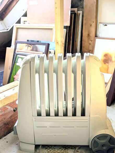 Photo of free Small, mobile heater & fan (Oxford OX4) #2