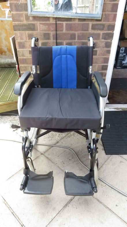 Photo of free Adult foldable wheelchair (Cubbington CV32) #1