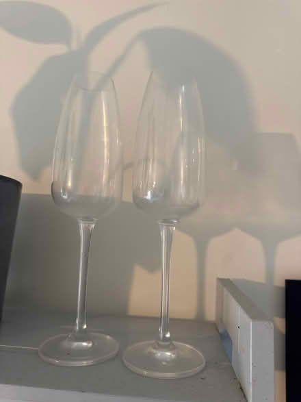 Photo of free 2x champagne flutes (Hipperholme HX3) #1
