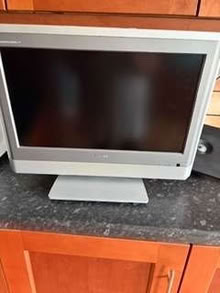 Photo of free Toshiba 20in Slim line TV, it is not a 'smart' TV (Lydiard Millicent SN5) #1