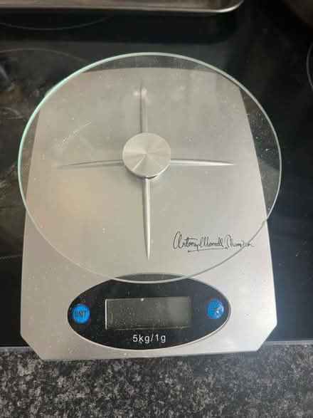 Photo of free Kitchen Scale (WC1X) #1