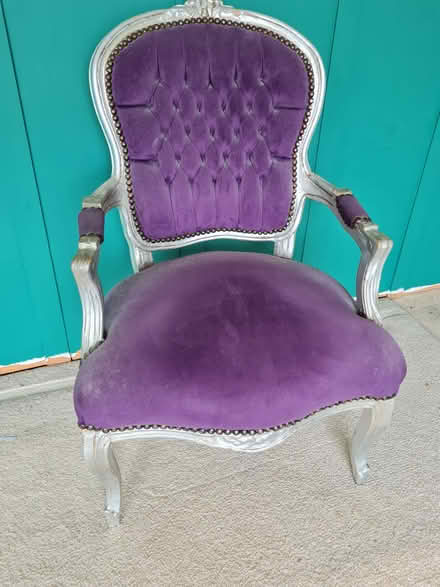 Photo of free Purple chair (Leominster) #1