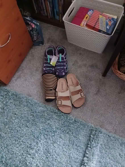 Photo of free Shoes & hat (Belmont SL6) #1