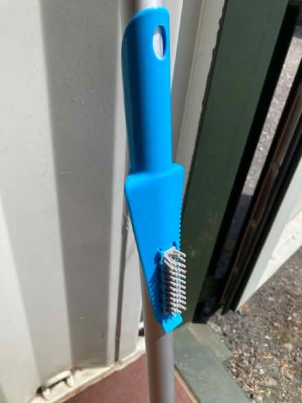 Photo of free Spray mop (Swindon SN2 barnfield road) #3