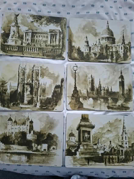 Photo of free Place mats (Welling DA16) #1