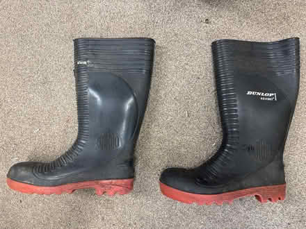 Photo of free Size 9 / 43 Wellingtons (MK14 Great Linford) #1