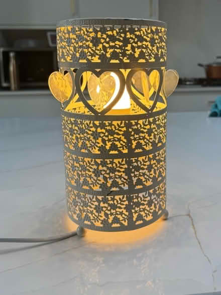Photo of free White metal lamp, full working condition (Old Road OX3) #2
