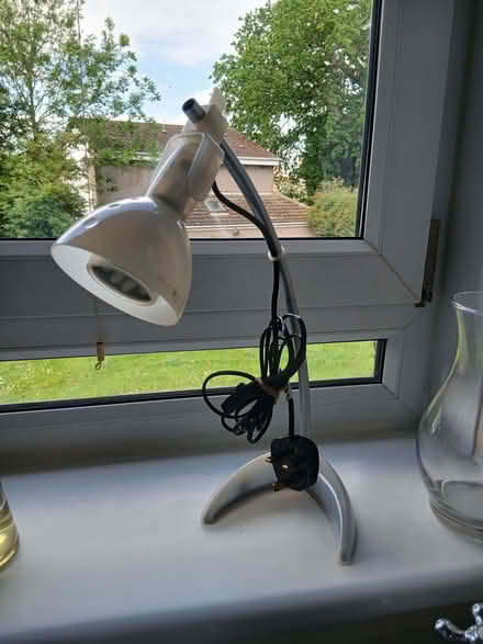 Photo of free Little table lamp (Drum Brae EH4) #1