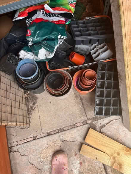Photo of free Pots and car seat (Pegswood NE61) #1