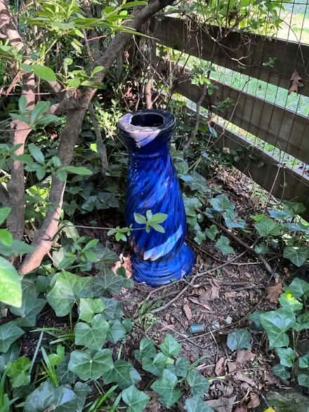 Photo of free Bird bath ceramic post (Powells tavern place) #2