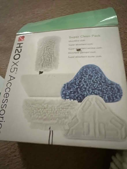 Photo of free H2O X5 Steam mop (Ashford TW15) #3