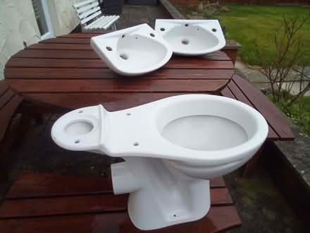 Photo of free Good quality chinaware, (Rhayader LD6) #1