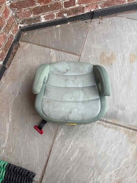 Photo of free Booster seat (St Margarets TW1) #1
