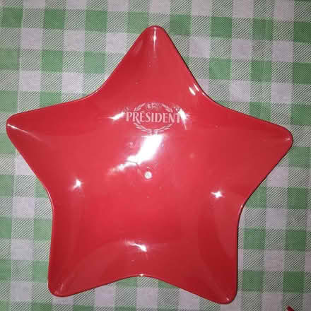 Photo of free Two tiered star tray (Braddell mrt stn) #2
