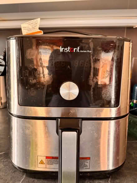 Photo of free Air fryer (instant vortex plus) (Chickenley WF5) #1