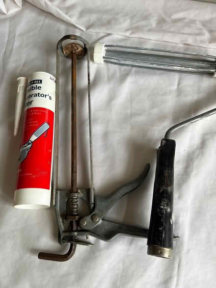 Photo of free Decorators filler, applicator (Shirley, Croydon) #1