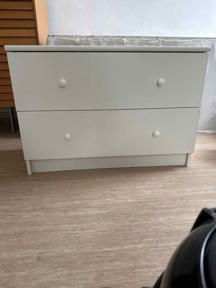 Photo of free White chest of drawers (Upper Holloway N19) #2