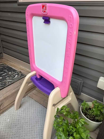 Photo of free Easel and chalk board in 1 (L5L 5P5) #1