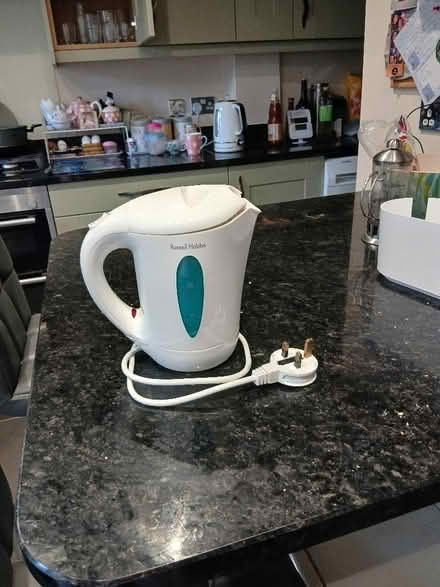 Photo of free Small kettle (Belmont SL6) #1