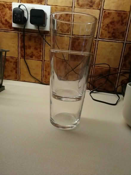 Photo of free cups, glasses and plates (Lee SE12) #3