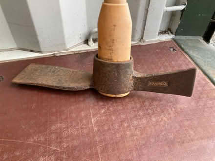 Photo of free Mattock (Swindon SN2 barnfield road) #4