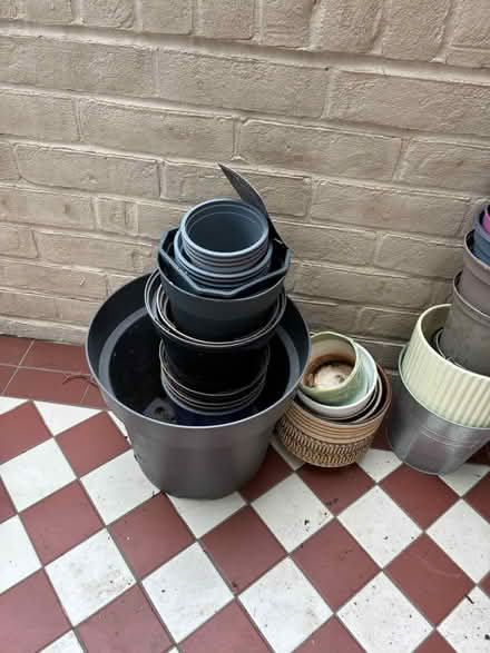 Photo of free Assorted pots (ceramic and plastic) (E17) #2