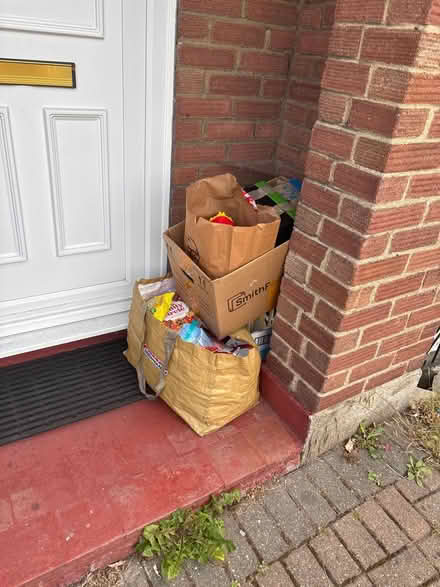 Photo of free Decluttering random things (Kingston KT19) #3
