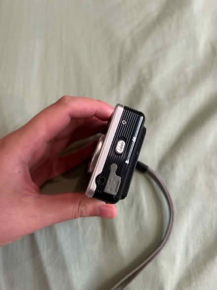 Photo of free Black digital camera (SW15) #4