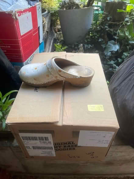 Photo of free Reinforced cardboard boxes (Chalk Farm NW1) #1