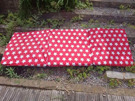 Photo of free Red Star Futon (Woodstock OX20) #1