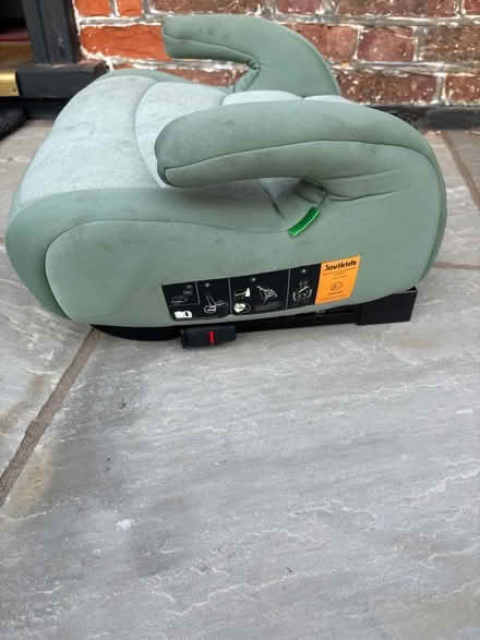 Photo of free Booster seat (St Margarets TW1) #2