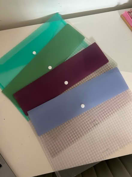 Photo of free Plastic folders (SW15) #1