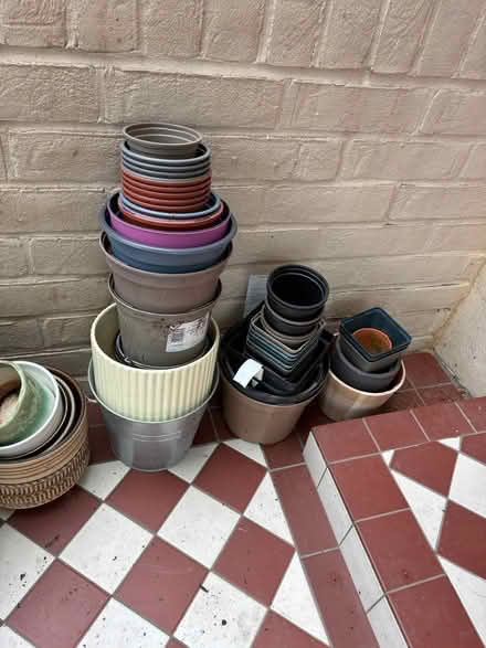 Photo of free Assorted pots (ceramic and plastic) (E17) #3