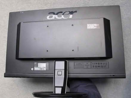 Photo of free Flat screen monitor for PC (St Albans AL1, Fleetville) #4