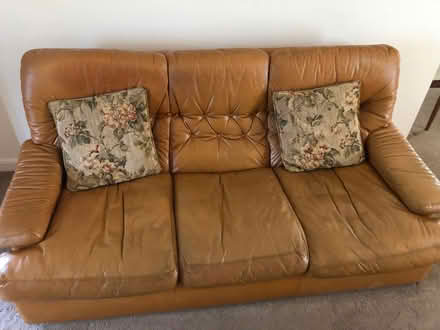 Photo of free Sofa and two armchairs (Thetford IP24) #3