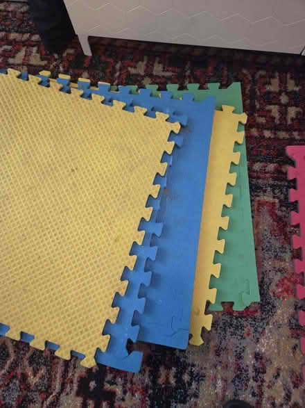 Photo of free Foam mats puzzle style (Boise Eliot) #2