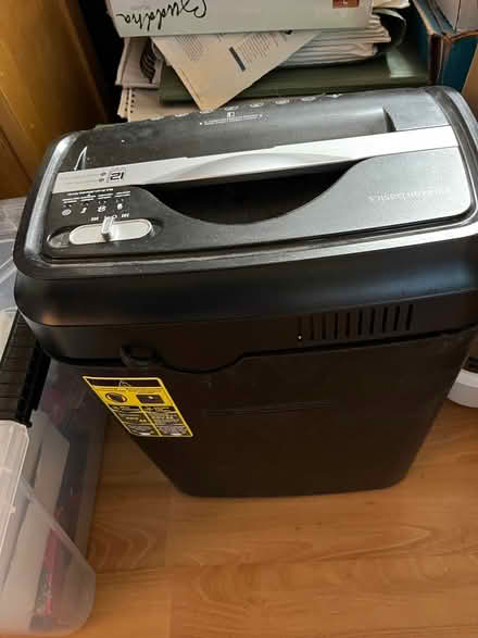 Photo of free Paper shredder (Laurel District Oakland) #1