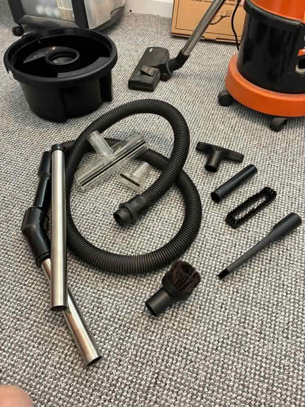 Photo of free Vax 2000 vacuum cleaner (Hartford CW8) #3