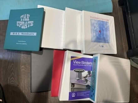 Photo of free 3 ring binders #1
