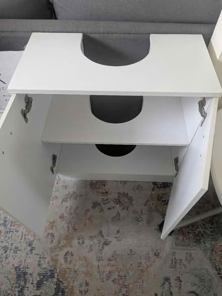 Photo of free Bathroom pedestal cupboard (Abingdon, OX14 3TD) #3