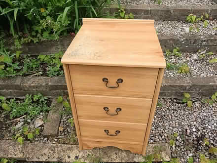 Photo of free Pair of Wood bedside table (Woodstock OX20) #1