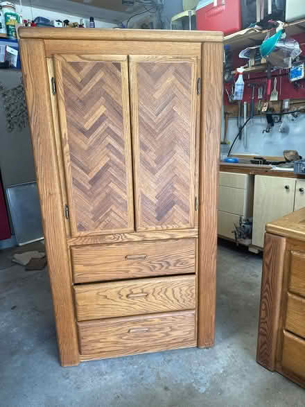 Photo of free 6 drawer dresser and tall chest (Yosemite and 225) #1