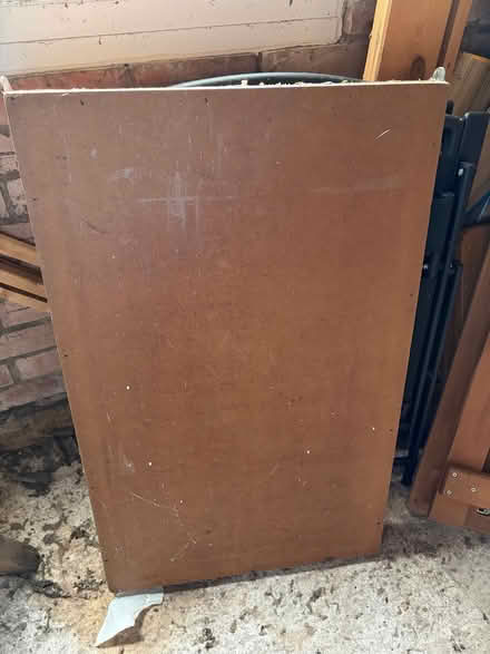 Photo of free Wallpapering table (Longbarn WA2) #1