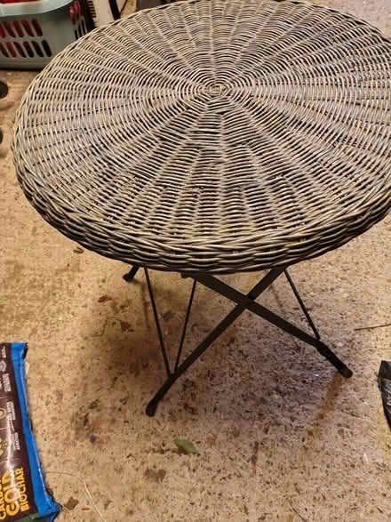 Photo of free Small round table (Shinfield RG2) #1