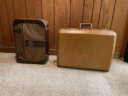 Photo of free UUnmatched Luggage. Two(2) pieces (buchanan, ny 10511) #1