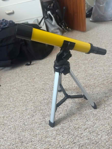 Photo of free Child’s telescope (ME5) #1