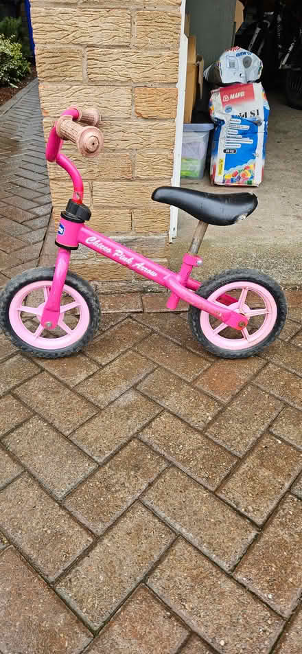 Photo of free Balance bike (Owlthorpe S12) #1