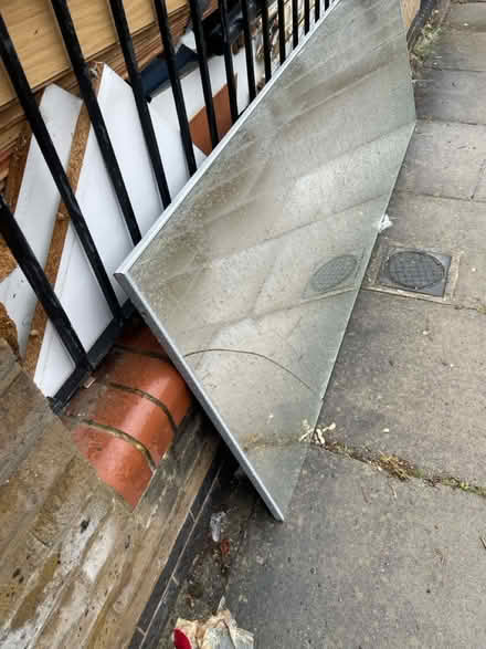 Photo of free Big mirror (N8 0LD) #2