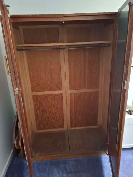 Photo of free Large vintage wardrobe (Stepney E1) #3